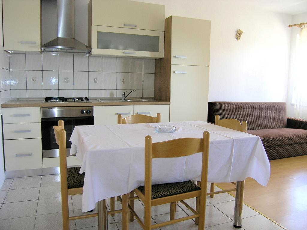 Zahija Apartment Крк Номер фото